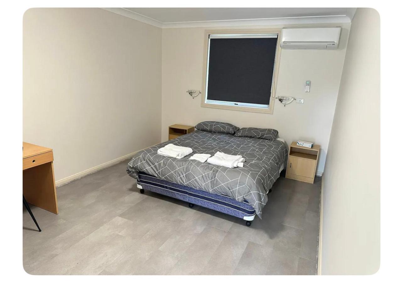Yetholme Motel Екстериор снимка